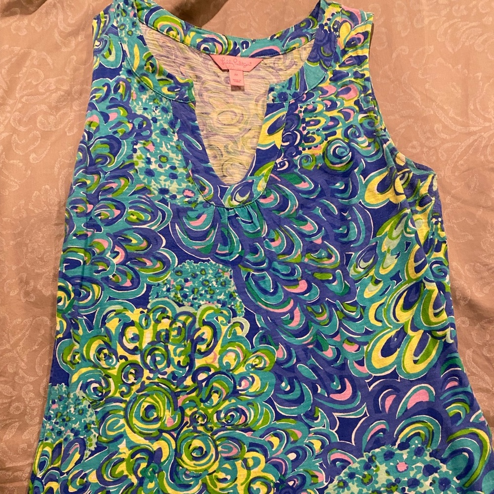 Lilly top size medium